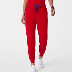Figs Zamora medium red bottom scrubs